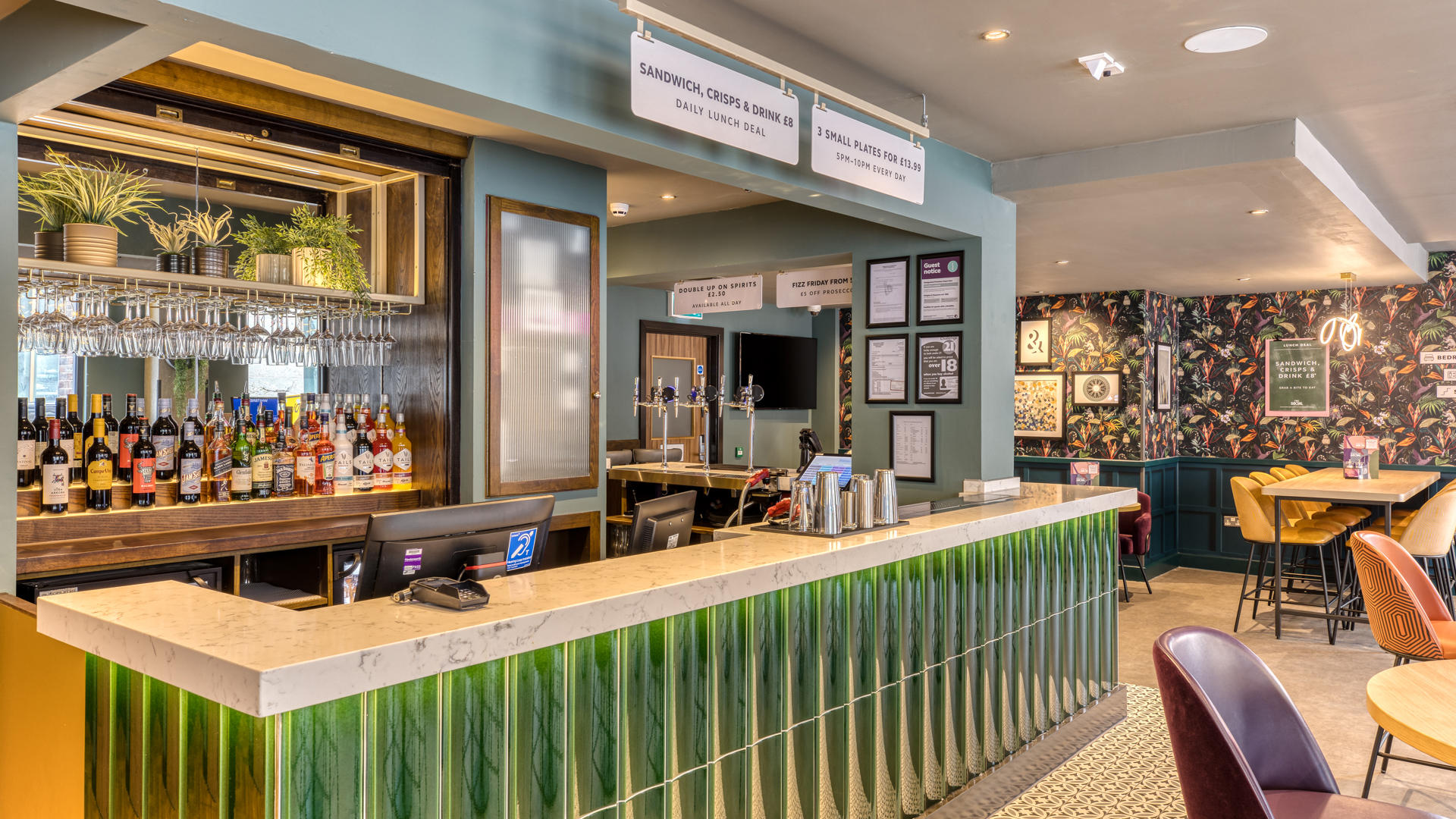 Premier Inn London Southwark (Tate Modern) hotel The Social restaurant