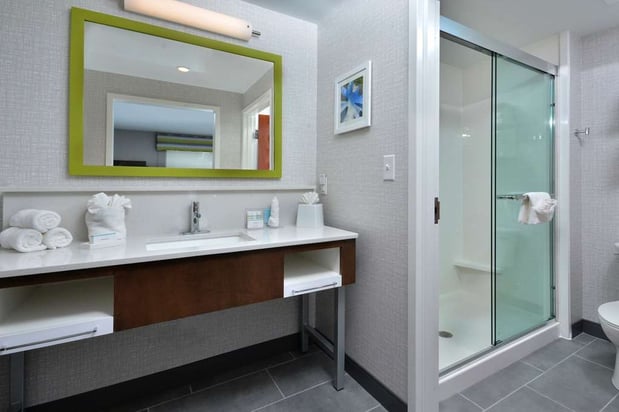 Images Hampton Inn & Suites by Hilton Charlotte North I 485