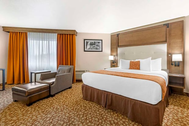Images Best Western Plus Mill Creek Inn