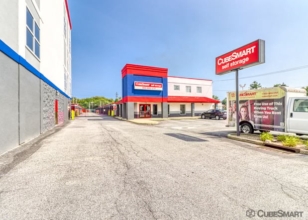 Images CubeSmart Self Storage