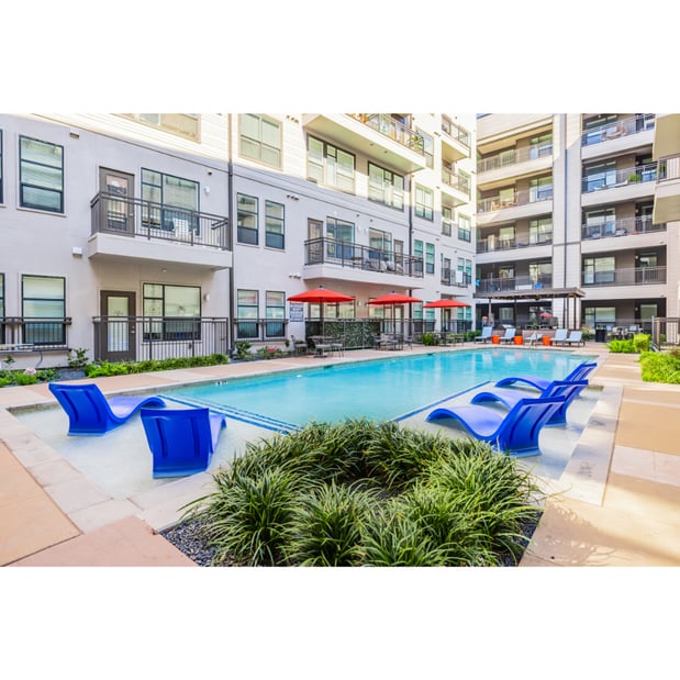 Images E6 Apartments