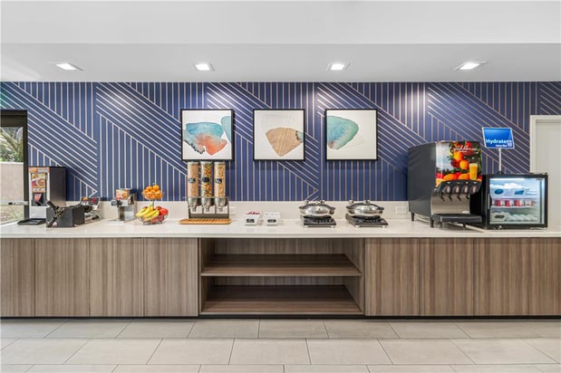 Images Best Western Valencia/Six Flags Inn & Suites