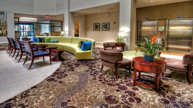 Images Holiday Inn & Suites Tupelo North, an IHG Hotel