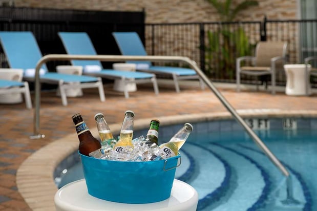 Images Hampton Inn Miami Airport East