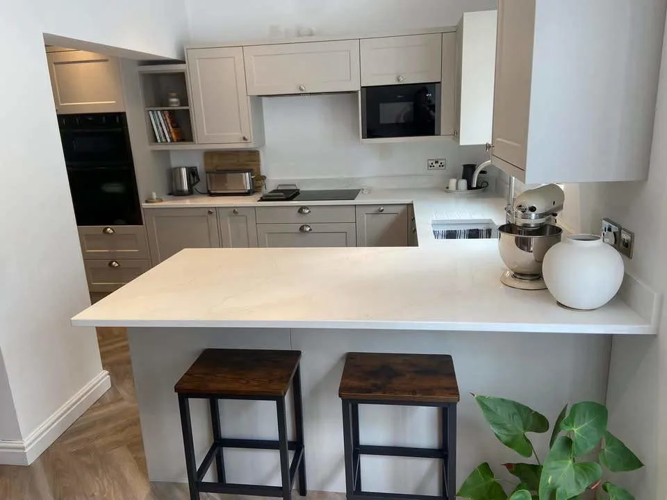 Images Rhino Kitchens & Bathrooms