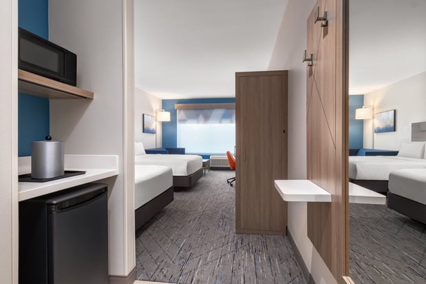 Images Holiday Inn Express & Suites Buford - Mall of Georgia by IHG