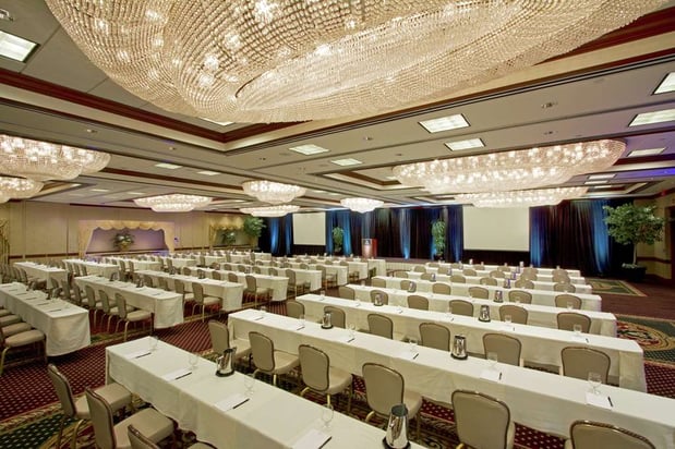 Images DoubleTree by Hilton Lisle Naperville