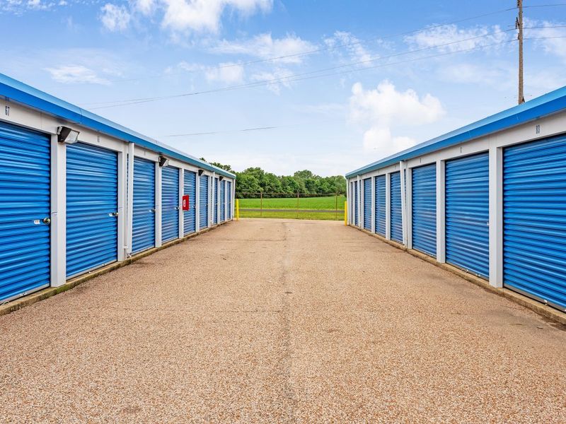 Security Screens - Storage Express at 9514 S Powell Rd, Peoria, IL 61607 