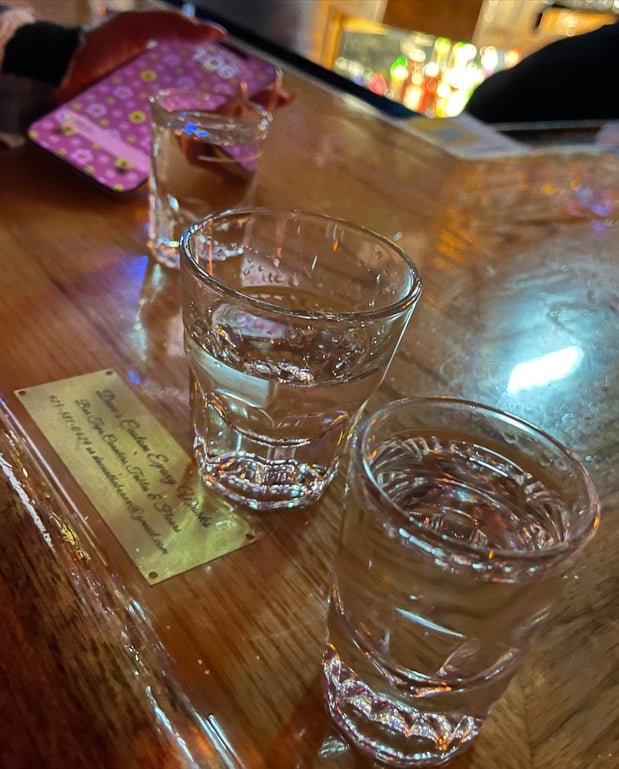 Images Vinnie's Bar & Grill