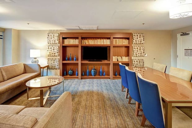 Images Embassy Suites by Hilton Chicago Downtown Magnificent Mile