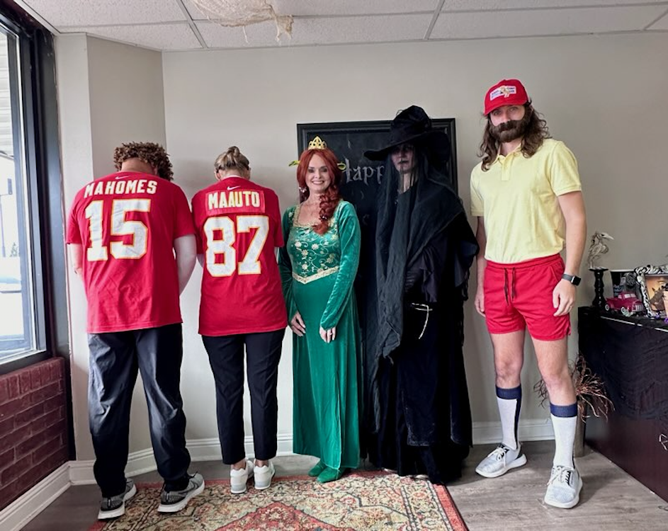 Happy Halloween from your Oxford State Farm family! This year, we have State Farm's own #Mahomes and #Maauto,  as well as #PrincessFiona from Shrek, the #WidowWitch and #ForrestGump! We hope everyone has a happy and safe Halloween.