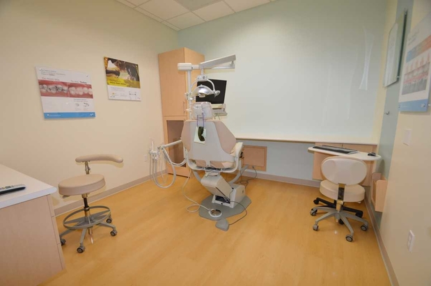 Images Alameda Landing Dentistry
