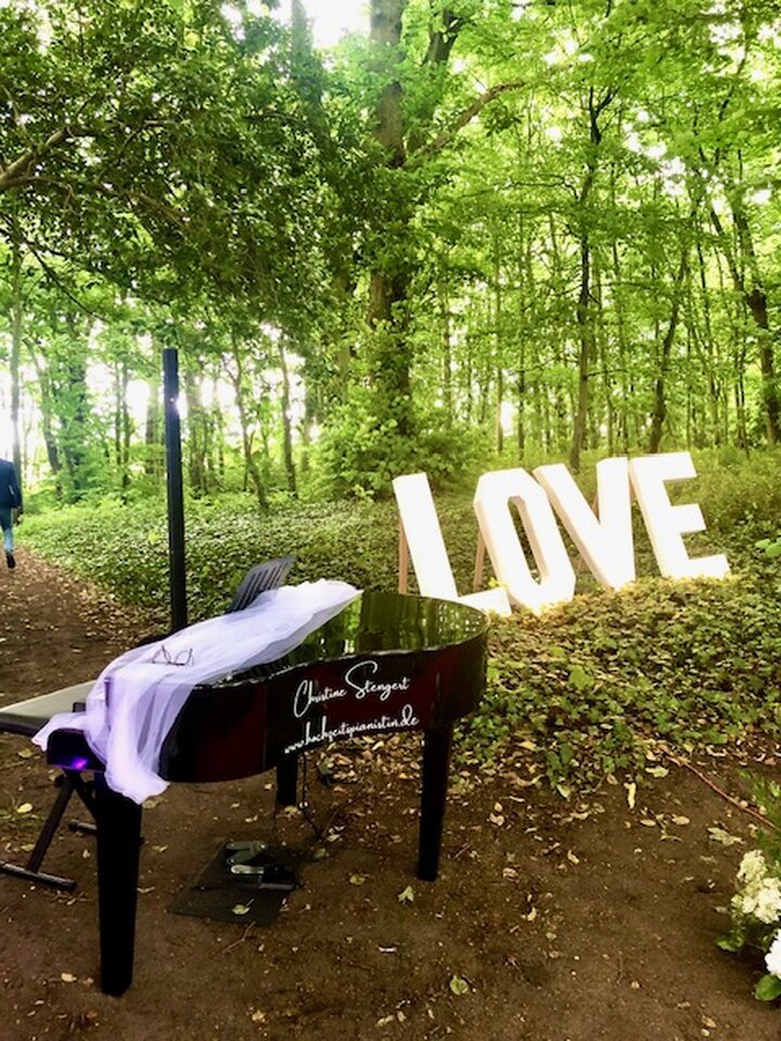 Christine Stengert Hochzeitspianistin in Bad Zwischenahn