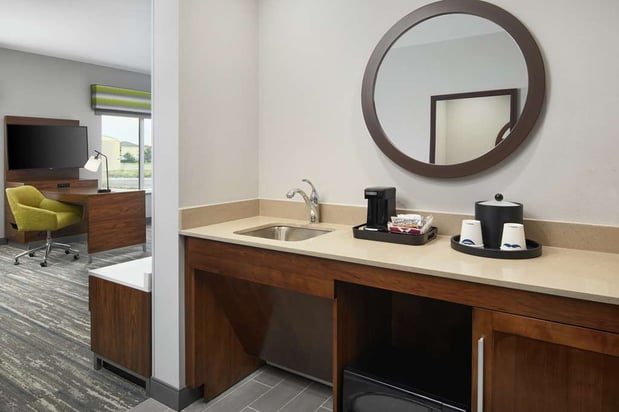 Images Hampton Inn Odessa Trinity