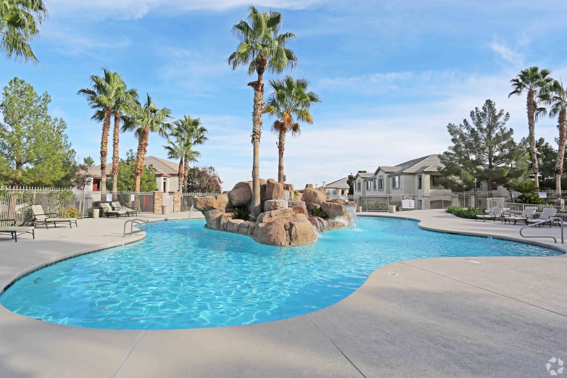 Pool at Carlisle at Summerlin