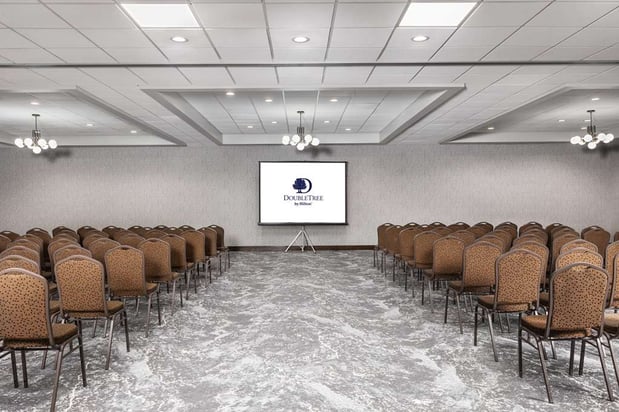 Images DoubleTree by Hilton Greensboro Airport
