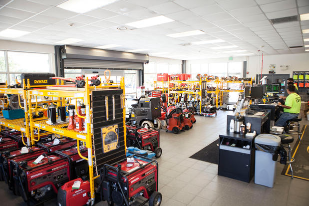 Images Herc Rentals