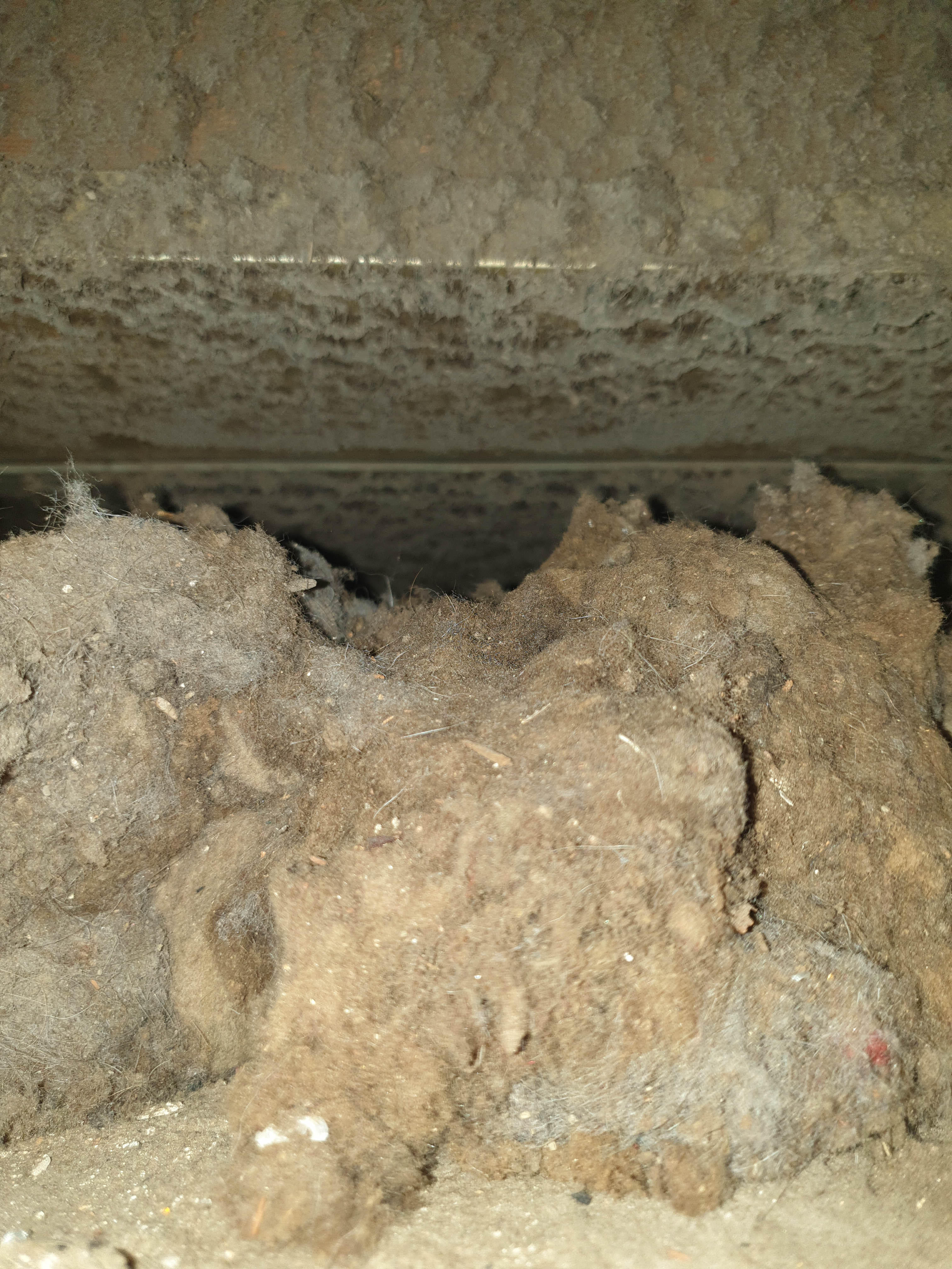 Don't let a dirty duct lower the quality of air on your home. Call SERVPRO