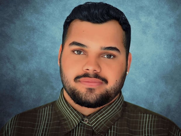 Images Evaristo Rios, Counselor