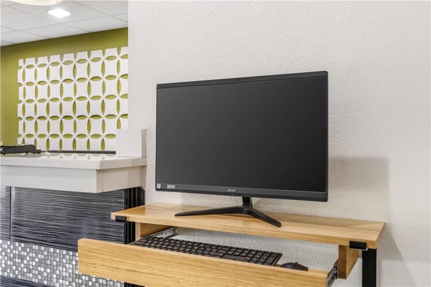 Images Best Western Commerce Inn