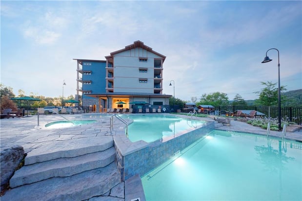 Images Hilton Vacation Club Mill Springs Lodge Pigeon Forge