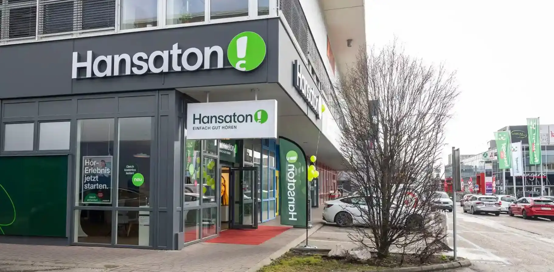 Hansaton Hörkompetenz-Zentrum , Josef-Lindner-Straße 4, Wals Frontansicht