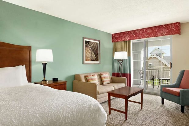Images Hampton Inn & Suites Outer Banks/ Corolla