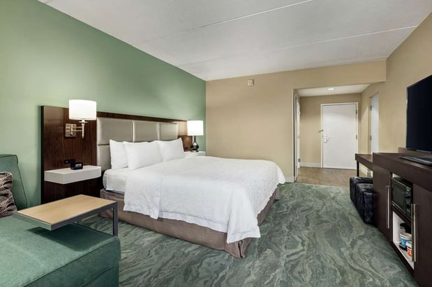 Images Hampton Inn Richmond-North/Ashland