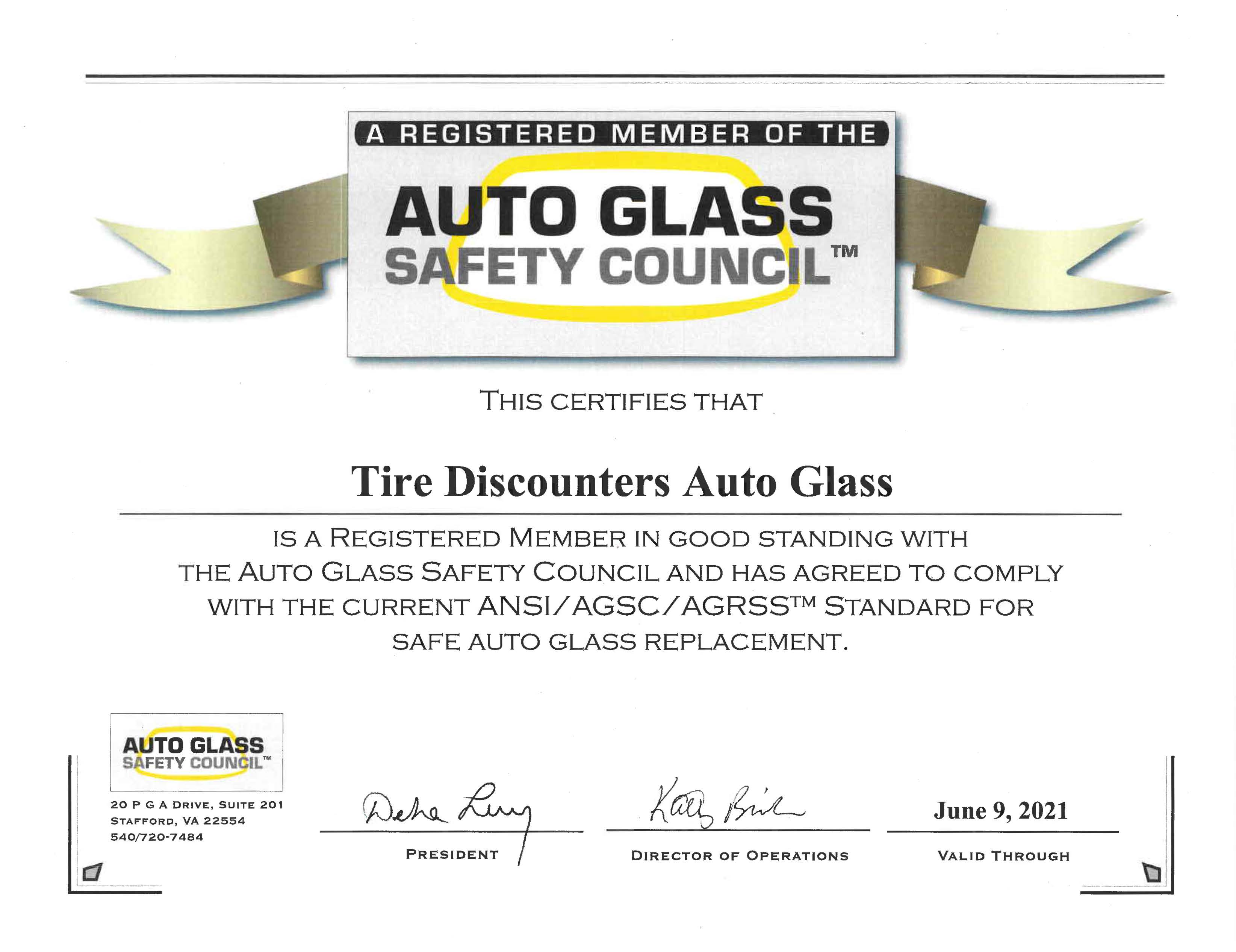 Tire Discounters on 225 S. Illinois Ave. in Oak Ridge offer auto glass repair and replacement throug Tire Discounters Oak Ridge (865)685-5100