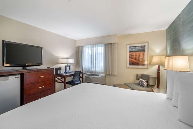 Images Best Western Plus Carpinteria Inn