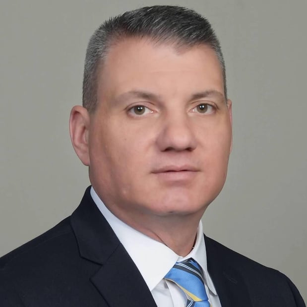 Images Edward Jones - Financial Advisor: Frank E Carpentiere, AAMS®|CRPC™