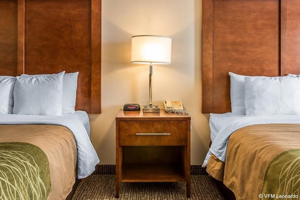 Images Bluffton Inn & Suites