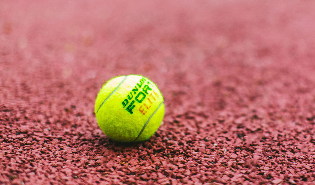 We offer a range of high quality, great value tennis coaching and playing opportunities on our flood Noak Hill Sports Complex Romford 01708 342692