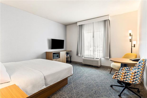 Images Hampton Inn & Suites Merced