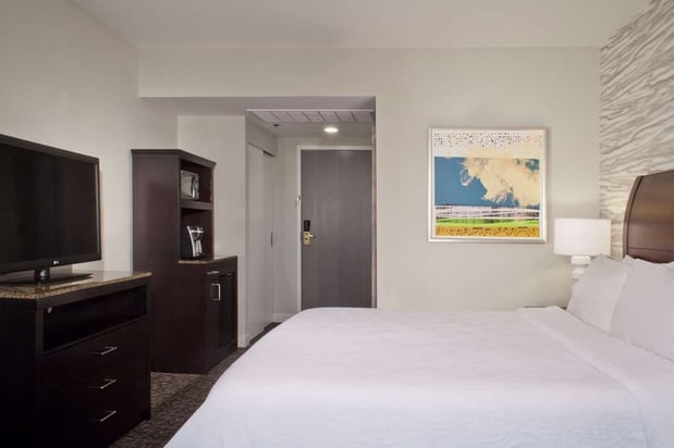 Images Hilton Garden Inn Austin Downtown