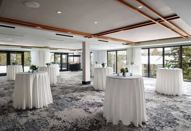 Images Hotel Alpenrock Breckenridge, Curio Collection by Hilton
