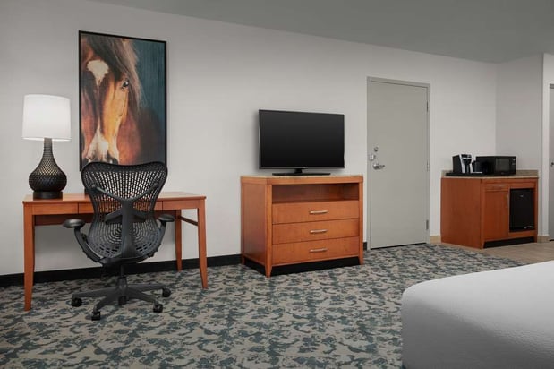 Images Hilton Garden Inn Fort Worth Medical Center