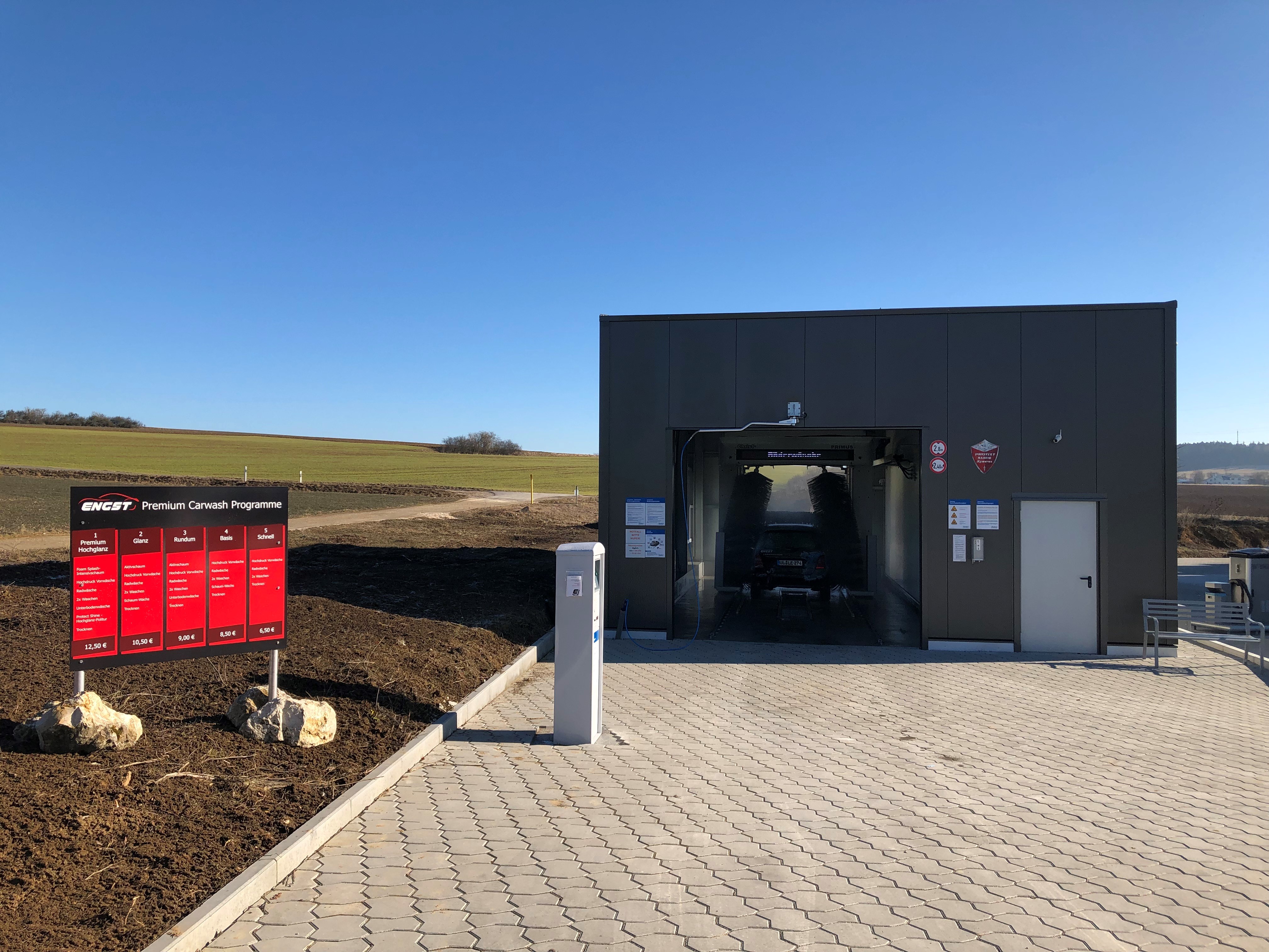 Lack- & Karosseriezentrum Engst GmbH & Co.KG, Christian-Necker-Straße 10 in Munderkingen