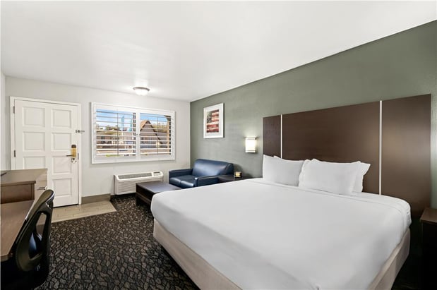 Images Best Western Desert Villa Inn