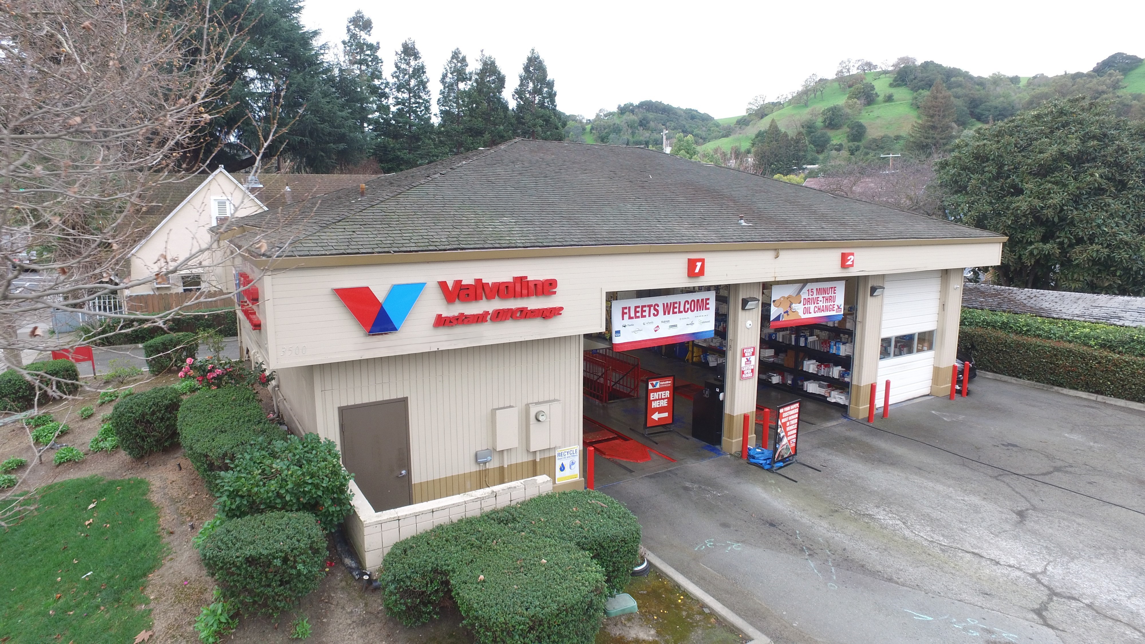 Martinez, California Valvoline Instant Oil Change