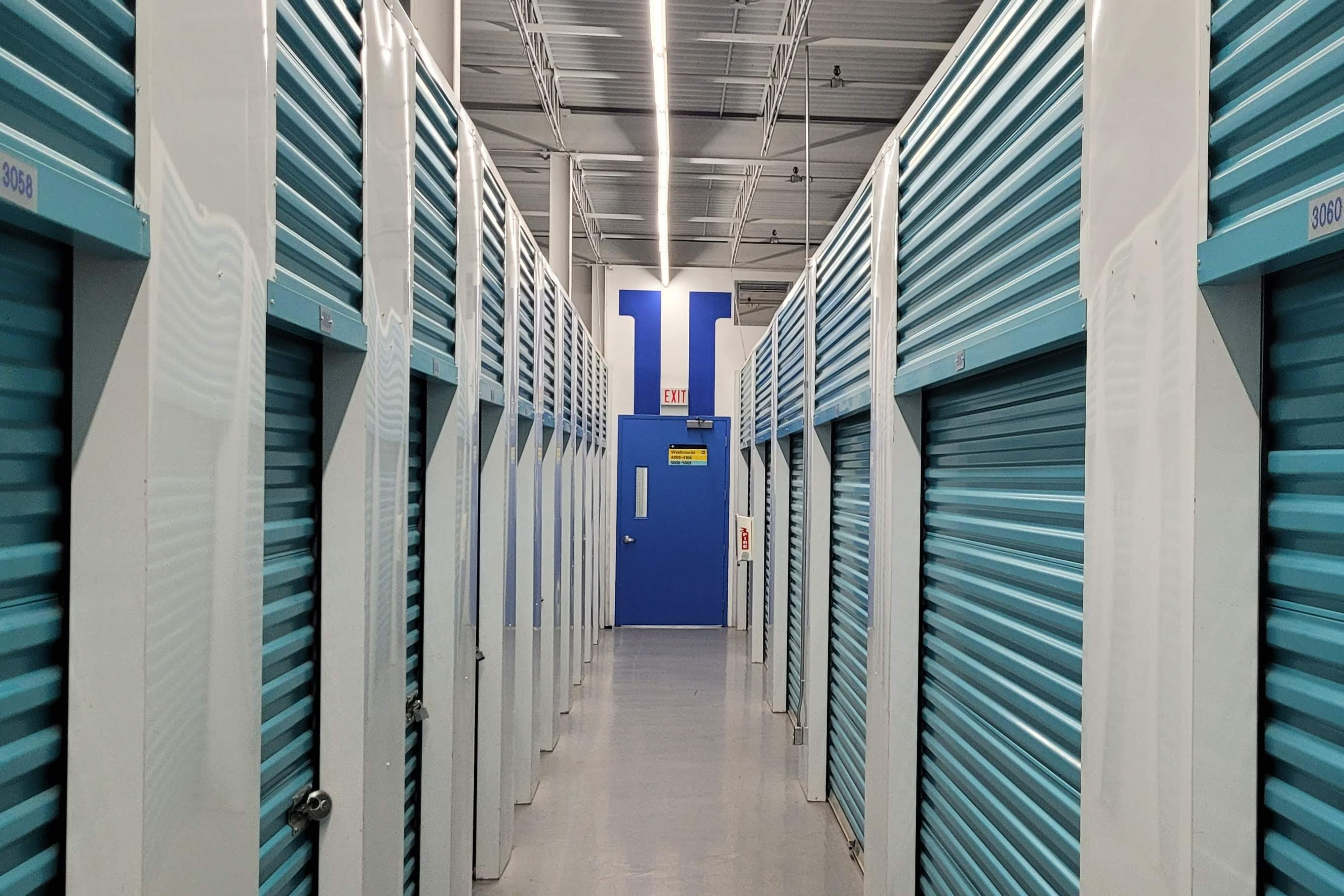 Images SmartStop Self Storage - North York