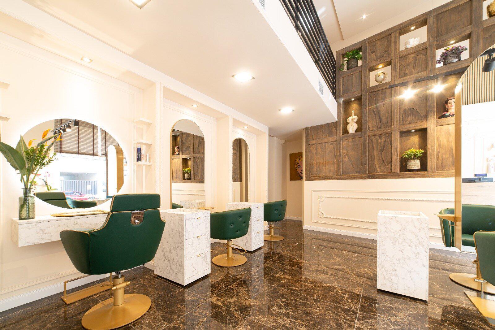 Images Brera13 Milano - Parrucchiere Estetica avanzata Epilaser & LPG