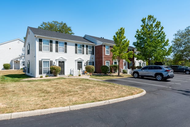 Images Eastpointe Lakes Apartments and Townhomes