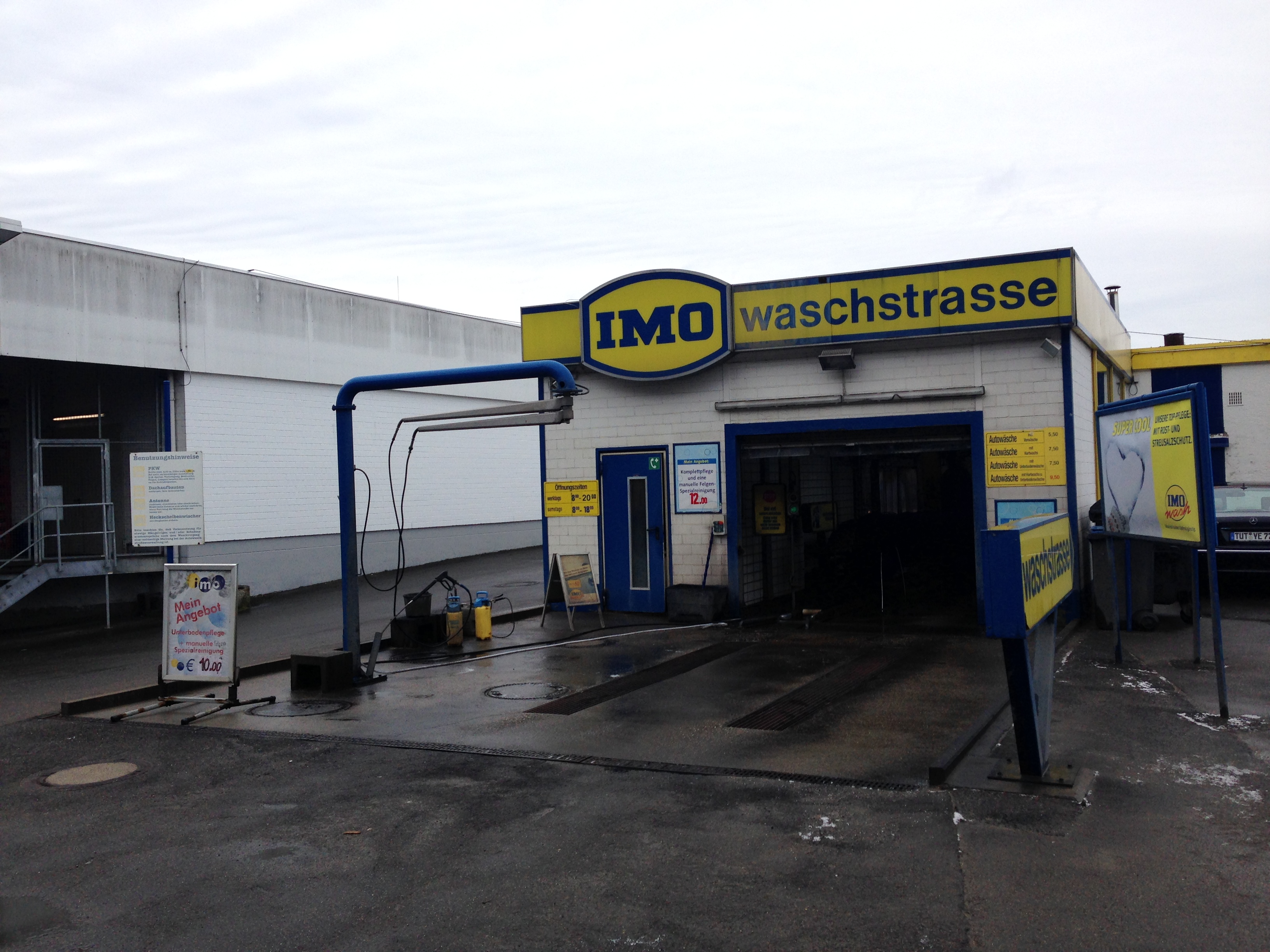 IMO Car Wash - CLOSED, Dornierstr. 57 in Tuttlingen