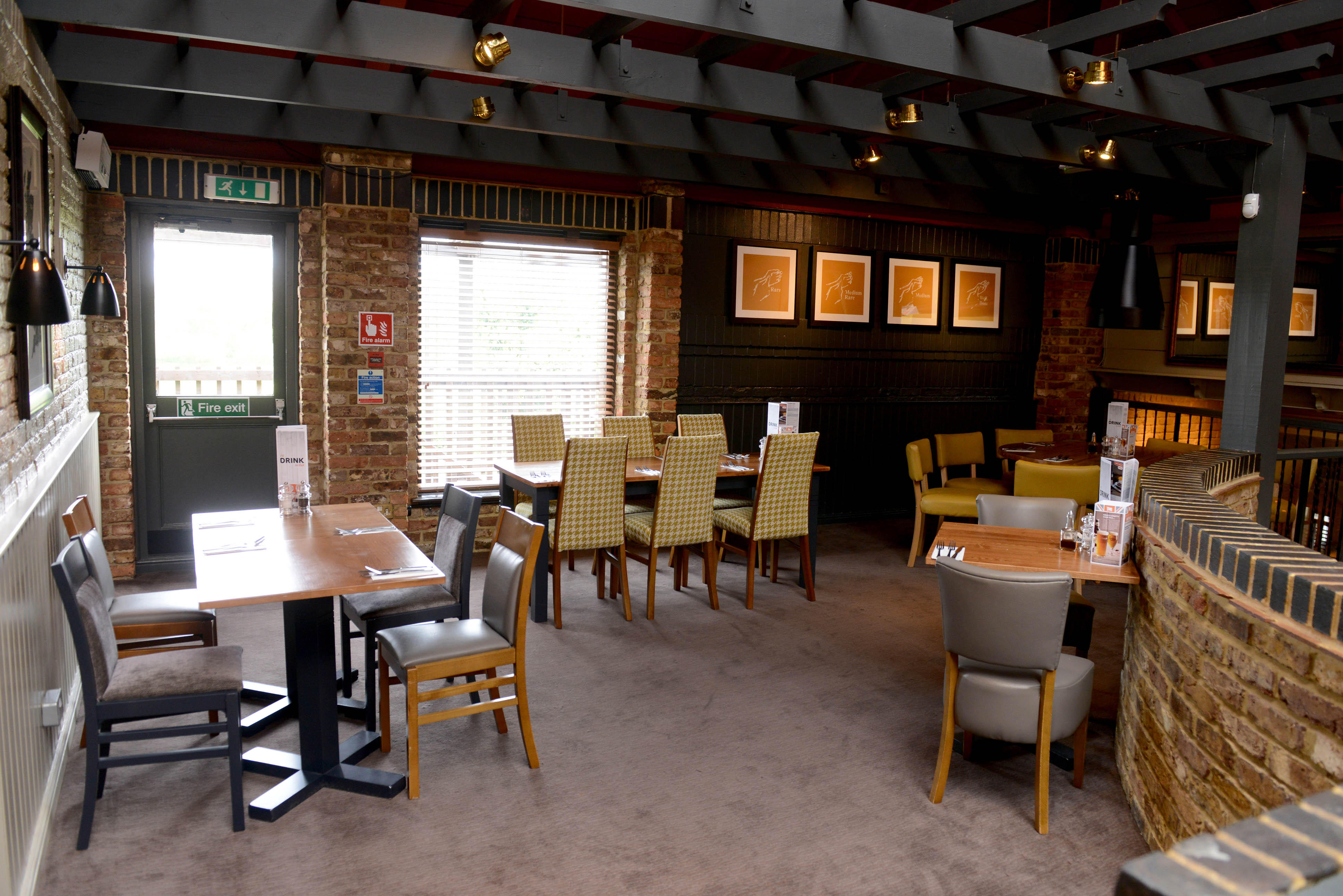 Monkey Puzzle - Chessington Beefeater Restaurant Monkey Puzzle Beefeater Chessington 01372 744060