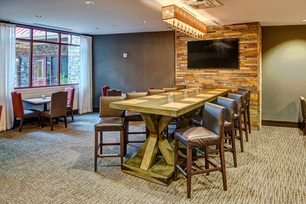 Images Black Fox Lodge Pigeon Forge, Tapestry Collection by Hilton