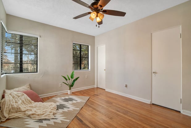 Images Park Lake Villas