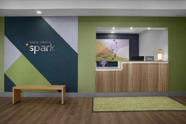 Images Spark by Hilton Miami Doral