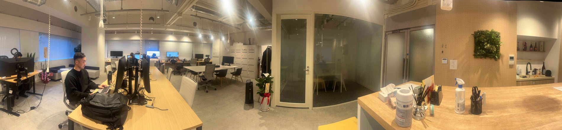 Images ViVO株式会社