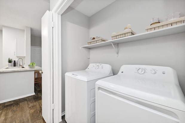 Images Heatherstone Apartment Homes